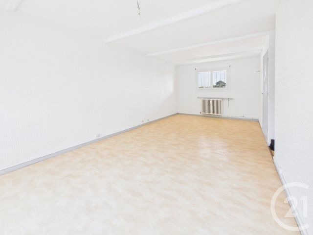 Appartement T2 à vendre - 2 pièces - 52.23 m2 - GRADIGNAN - 33 - AQUITAINE - Century 21 Les Graves