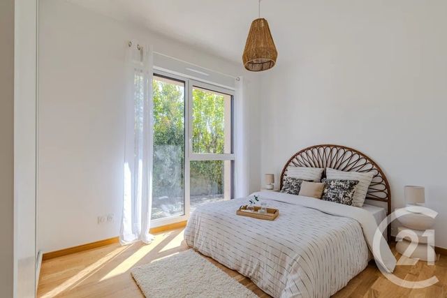 Appartement F4 à vendre - 4 pièces - 87.23 m2 - GRADIGNAN - 33 - AQUITAINE - Century 21 Les Graves