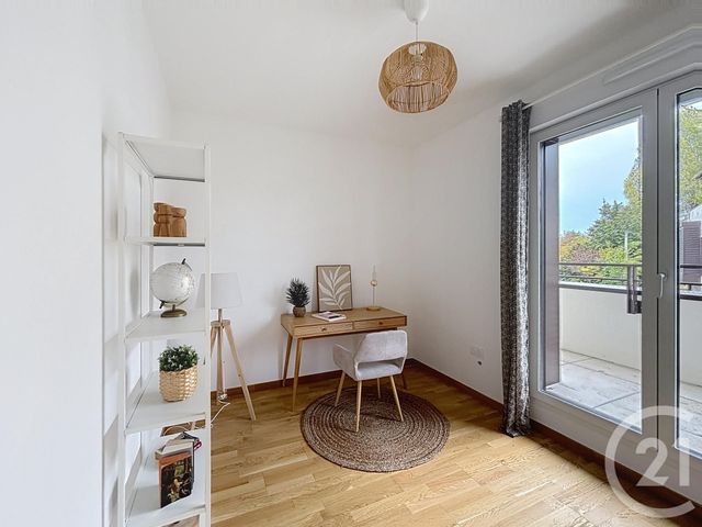 Appartement Duplex à vendre - 5 pièces - 105.75 m2 - GRADIGNAN - 33 - AQUITAINE - Century 21 Les Graves