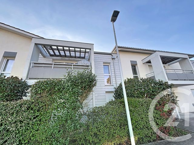 Appartement T2 à vendre - 2 pièces - 42.4 m2 - CANEJAN - 33 - AQUITAINE - Century 21 Les Graves