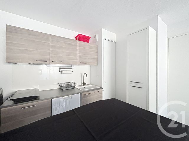 Appartement T2 à vendre - 2 pièces - 42.4 m2 - CANEJAN - 33 - AQUITAINE - Century 21 Les Graves