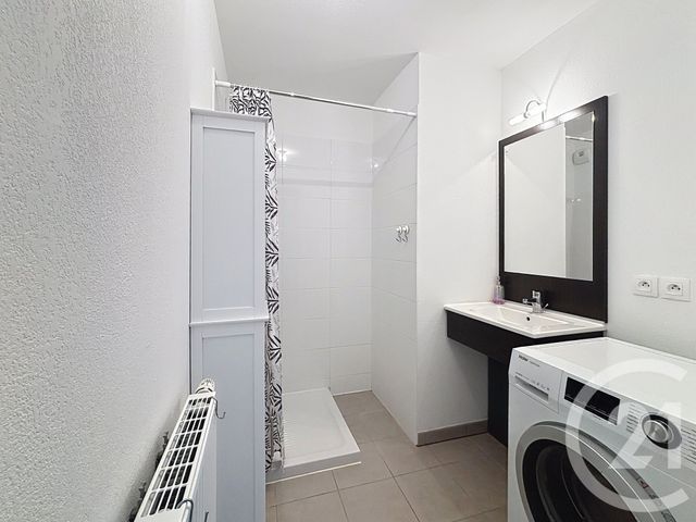 Appartement T2 à vendre - 2 pièces - 42.4 m2 - CANEJAN - 33 - AQUITAINE - Century 21 Les Graves
