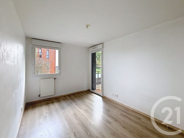 Appartement T2 à vendre - 2 pièces - 42.38 m2 - GRADIGNAN - 33 - AQUITAINE - Century 21 Les Graves