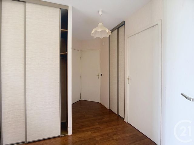 Appartement F3 à vendre - 3 pièces - 59.43 m2 - GRADIGNAN - 33 - AQUITAINE - Century 21 Les Graves