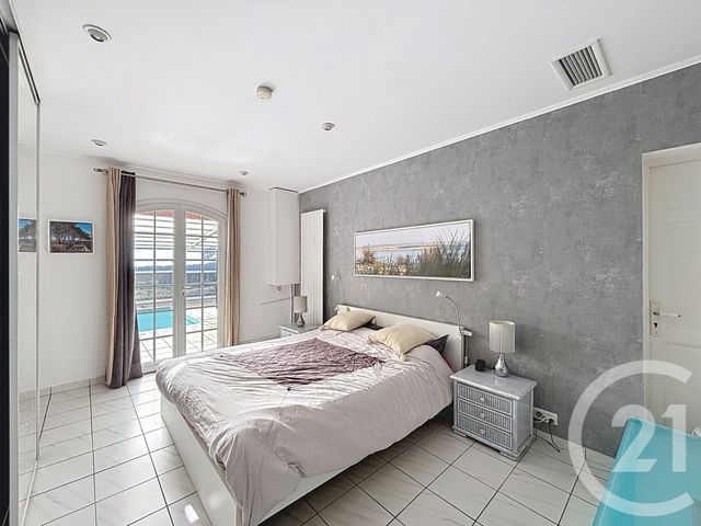 maison à vendre - 7 pièces - 145.8 m2 - GRADIGNAN - 33 - AQUITAINE - Century 21 Les Graves