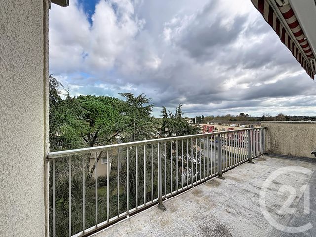 Appartement T4 à louer - 4 pièces - 93.77 m2 - GRADIGNAN - 33 - AQUITAINE - Century 21 Les Graves