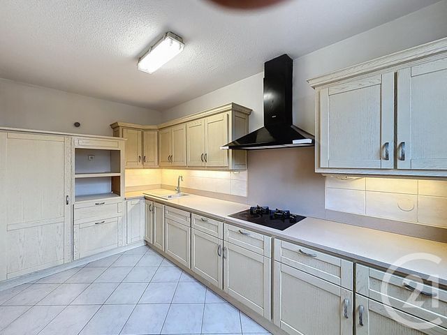 Appartement T4 à louer - 4 pièces - 93.77 m2 - GRADIGNAN - 33 - AQUITAINE - Century 21 Les Graves