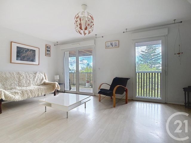 Appartement F3 à vendre - 3 pièces - 66.0 m2 - GRADIGNAN - 33 - AQUITAINE - Century 21 Les Graves