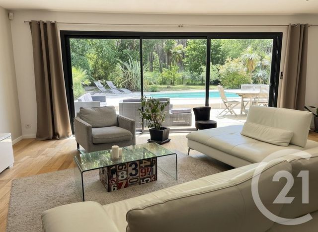 maison à vendre - 10 pièces - 240.0 m2 - CESTAS - 33 - AQUITAINE - Century 21 Les Graves
