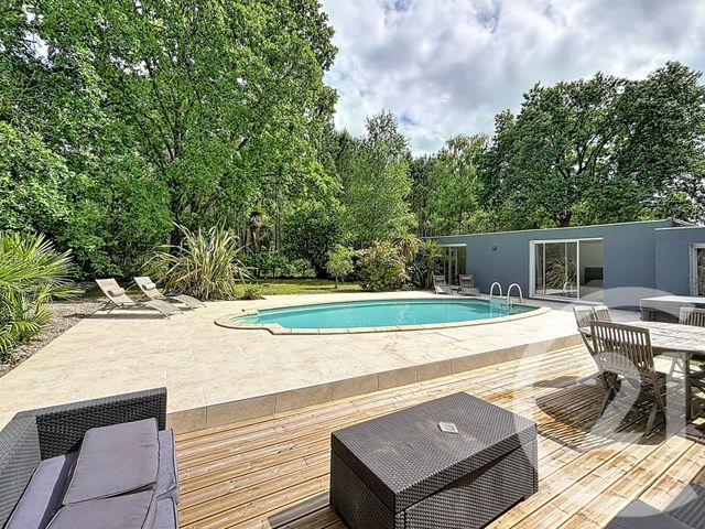 maison à vendre - 10 pièces - 240.0 m2 - CESTAS - 33 - AQUITAINE - Century 21 Les Graves