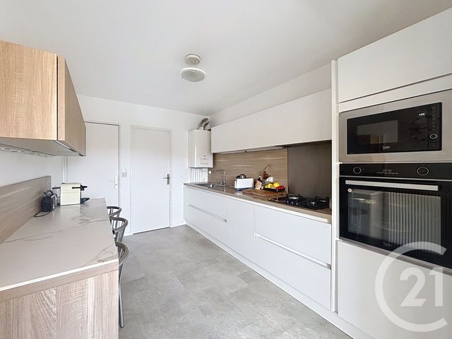 Appartement T5 à vendre - 6 pièces - 131.77 m2 - GRADIGNAN - 33 - AQUITAINE - Century 21 Les Graves