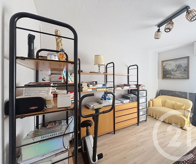 Appartement T5 à vendre - 6 pièces - 131.77 m2 - GRADIGNAN - 33 - AQUITAINE - Century 21 Les Graves
