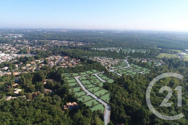 terrain à vendre - 700.0 m2 - CESTAS - 33 - AQUITAINE - Century 21 Les Graves