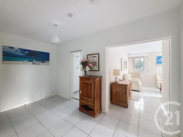 Appartement F5 à vendre - 5 pièces - 100.38 m2 - GRADIGNAN - 33 - AQUITAINE - Century 21 Les Graves