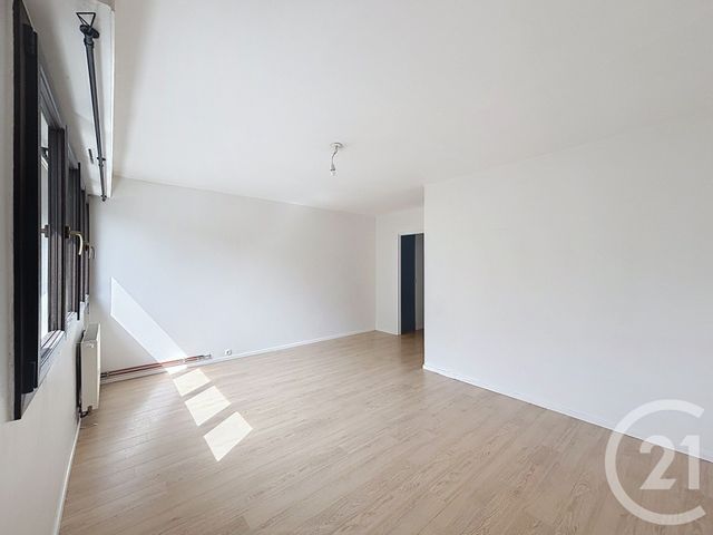 Appartement T3 à louer - 3 pièces - 66.27 m2 - GRADIGNAN - 33 - AQUITAINE - Century 21 Les Graves