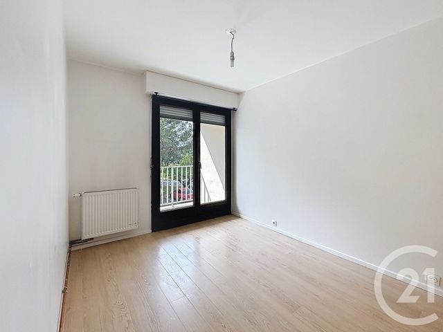Appartement T3 à louer - 3 pièces - 66.27 m2 - GRADIGNAN - 33 - AQUITAINE - Century 21 Les Graves