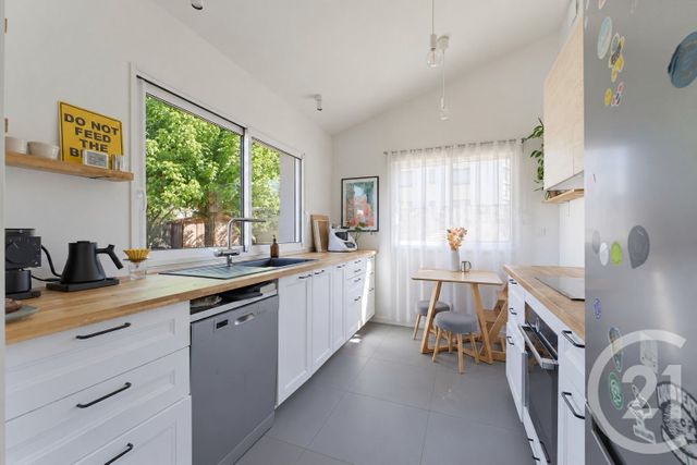 maison à louer - 4 pièces - 82.09 m2 - GRADIGNAN - 33 - AQUITAINE - Century 21 Les Graves