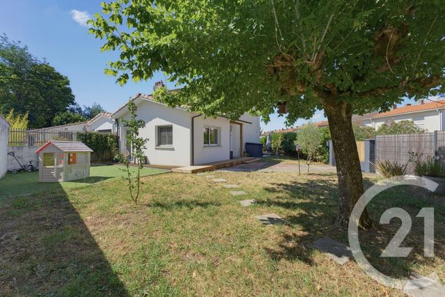 maison à louer - 4 pièces - 82.09 m2 - GRADIGNAN - 33 - AQUITAINE - Century 21 Les Graves