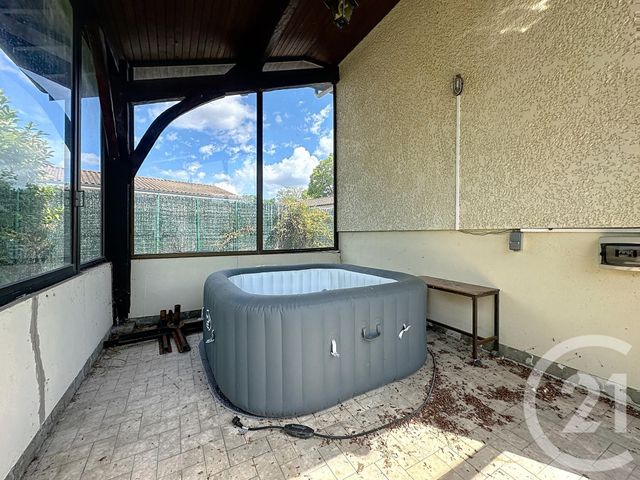 maison à vendre - 5 pièces - 135.0 m2 - CABANAC ET VILLAGRAINS - 33 - AQUITAINE - Century 21 Les Graves