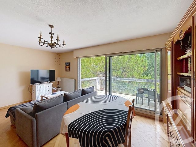 Appartement T2 à vendre - 2 pièces - 64.86 m2 - GRADIGNAN - 33 - AQUITAINE - Century 21 Les Graves