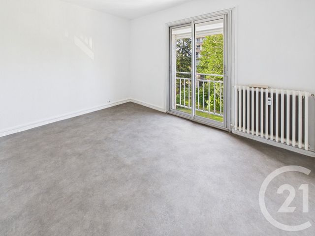 Appartement T2 à vendre - 2 pièces - 52.23 m2 - GRADIGNAN - 33 - AQUITAINE - Century 21 Les Graves
