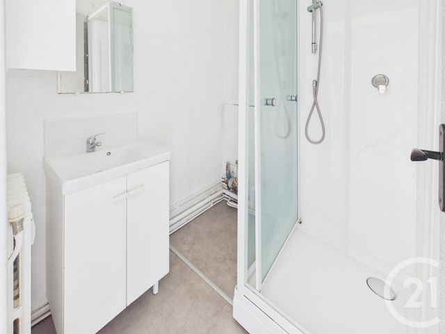 Appartement T2 à vendre - 2 pièces - 52.23 m2 - GRADIGNAN - 33 - AQUITAINE - Century 21 Les Graves