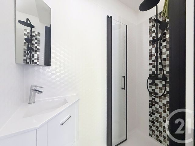 maison à vendre - 7 pièces - 226.03 m2 - CANEJAN - 33 - AQUITAINE - Century 21 Les Graves
