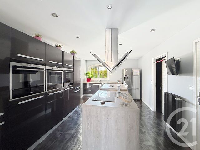 maison à vendre - 7 pièces - 226.03 m2 - CANEJAN - 33 - AQUITAINE - Century 21 Les Graves