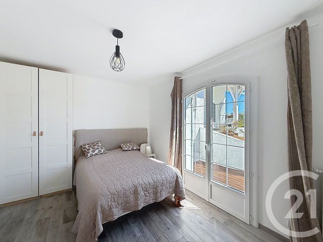 maison à vendre - 7 pièces - 226.03 m2 - CANEJAN - 33 - AQUITAINE - Century 21 Les Graves