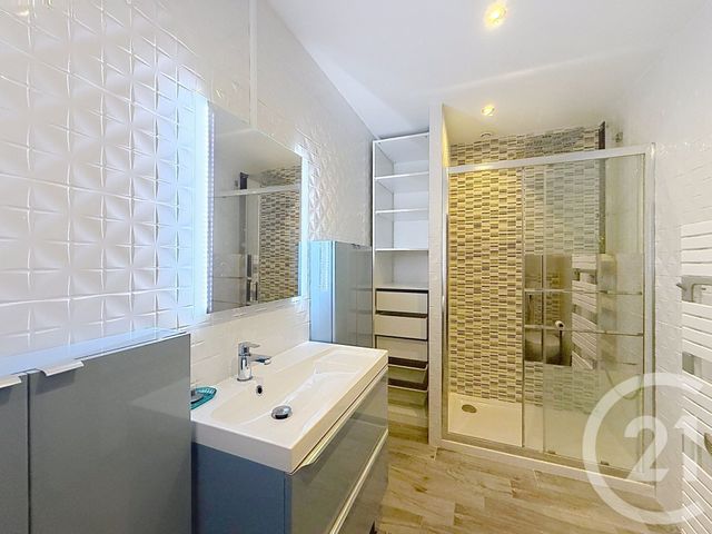 maison à vendre - 7 pièces - 226.03 m2 - CANEJAN - 33 - AQUITAINE - Century 21 Les Graves