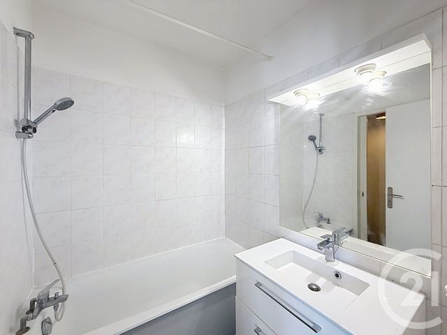 Appartement Studio à vendre - 1 pièce - 29.71 m2 - GRADIGNAN - 33 - AQUITAINE - Century 21 Les Graves