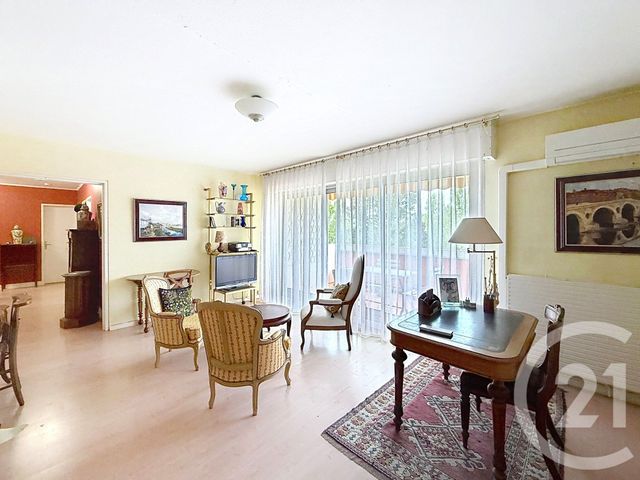 Appartement T3 à vendre - 3 pièces - 75.13 m2 - GRADIGNAN - 33 - AQUITAINE - Century 21 Les Graves