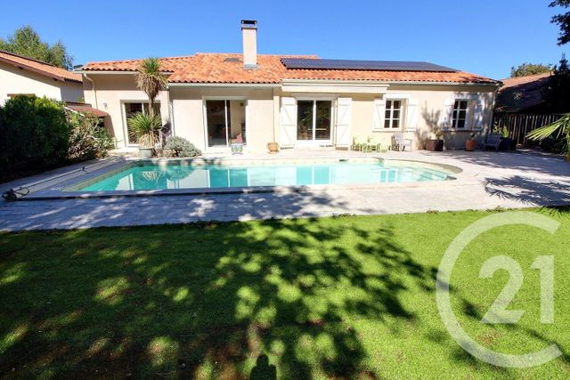 maison à vendre - 6 pièces - 203.99 m2 - GRADIGNAN - 33 - AQUITAINE - Century 21 Les Graves