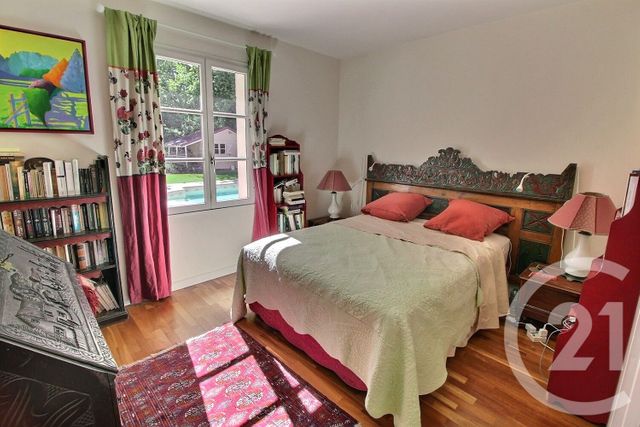 maison à vendre - 6 pièces - 203.99 m2 - GRADIGNAN - 33 - AQUITAINE - Century 21 Les Graves