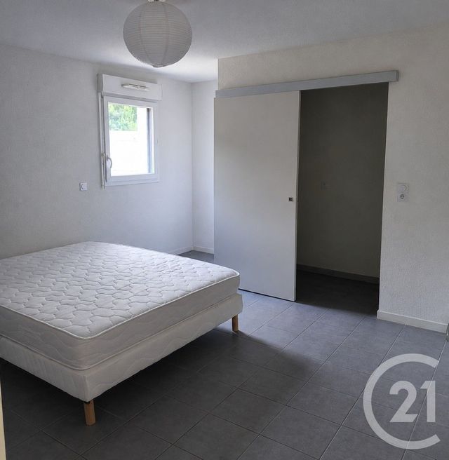 Appartement T4 à louer - 4 pièces - 83.08 m2 - CENON - 33 - AQUITAINE - Century 21 Les Graves