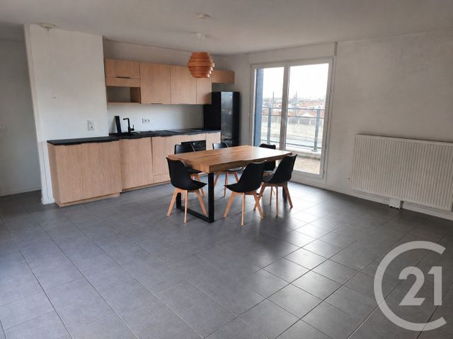 Appartement T4 à louer - 4 pièces - 83.08 m2 - CENON - 33 - AQUITAINE - Century 21 Les Graves
